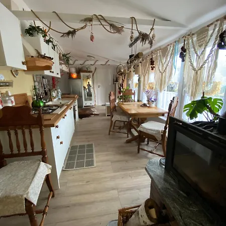 Klimatyczny Domek Letniskowy Dla Dobrych I Szlachetnych Ludzi Ferienhaus *