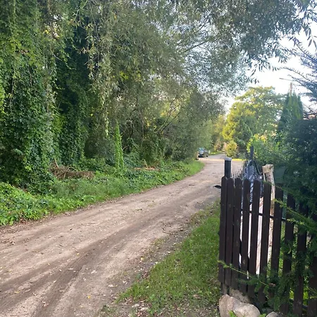 Klimatyczny Domek Letniskowy Dla Dobrych I Szlachetnych Ludzi